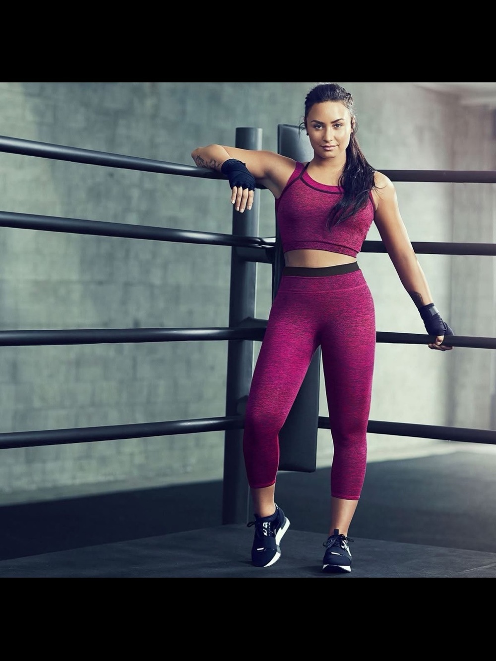 Fabletics x Demi Lovato Aloni Legging